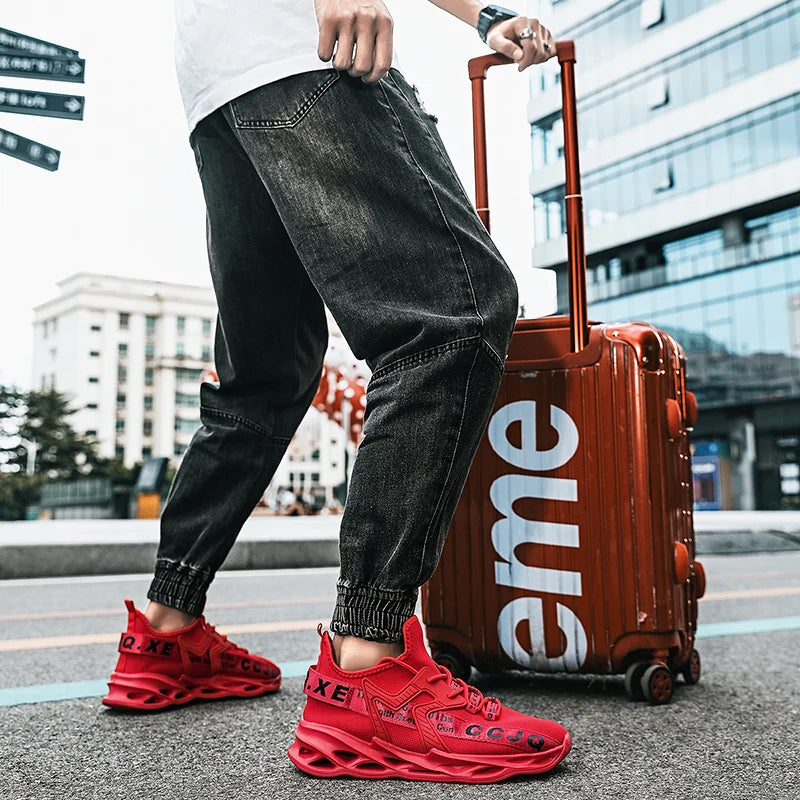 MAEDEF 2024 Men Running Sneakers Lightweight Sport Shoes Classical Mesh Breathable Casual Shoes Male Fashion Moccasins Sneakers