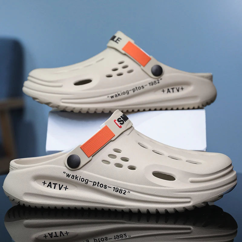 Classic Summer Clogs Men Slippers Breathable Garden Shoes Outdoor Comforty Beach Slippers Home Slippers Antiskid Slippers