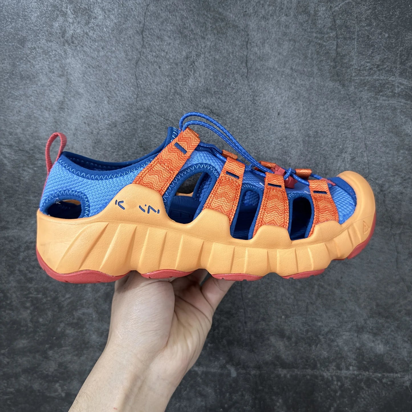 Brand Summer Couple Beach Sandals Outdoor Wading Men's Sandals Breathable Men Hiking Shoes Camping Climbing Aqua Sneakers