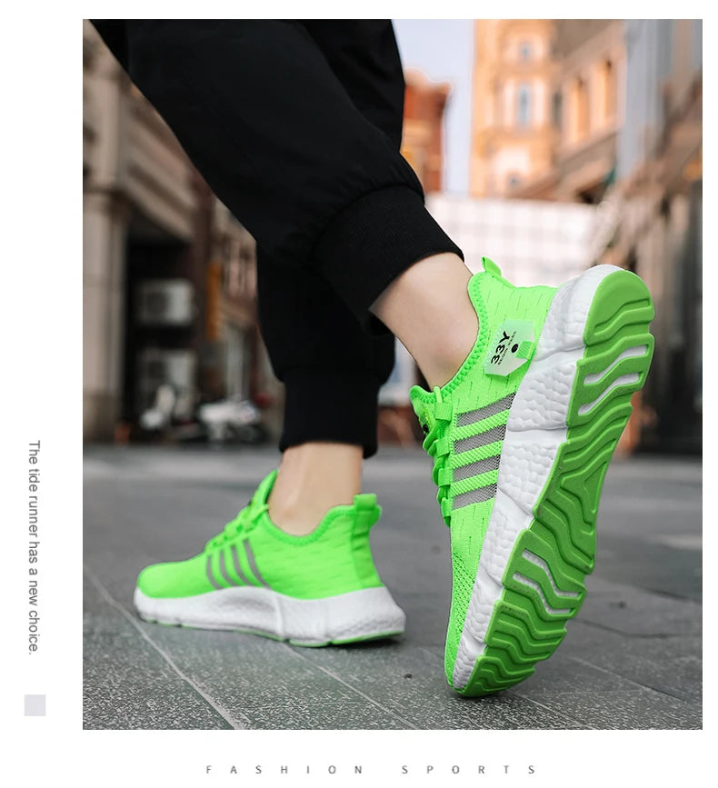 Men Shoes Breathable Classic Running Shoes For Women Outdoor Light Comfortable Mesh Shoes Slip On Walking Sneakers Unisex Tennis