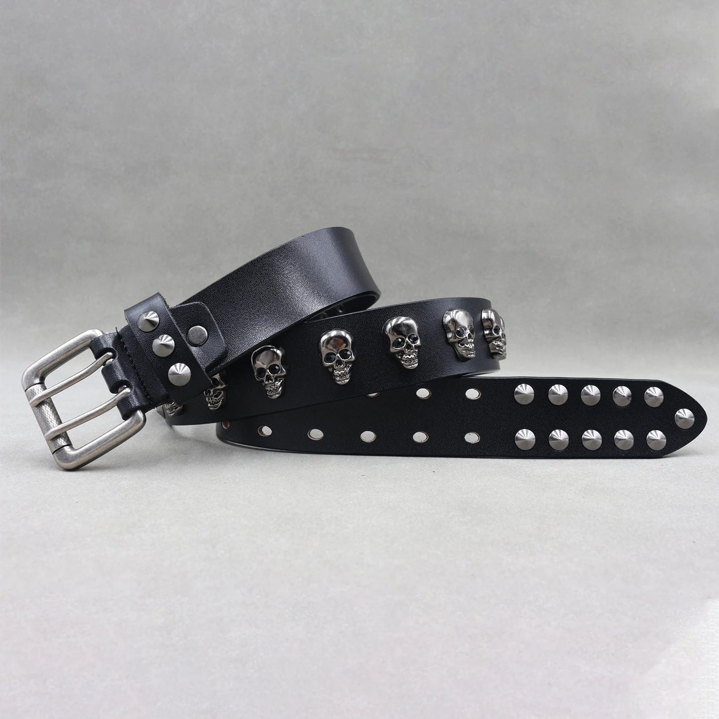 Designer Brand Belt Men Rivet Real Leather Pin Belt Male Black Rock Genuine Leather Cowhide Luxury Punk Belt Jeans