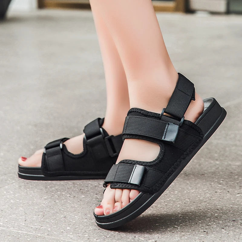 Summer Beach/Camping Suitable Outdoor Non-Slip Sandals for Men and Women Couples