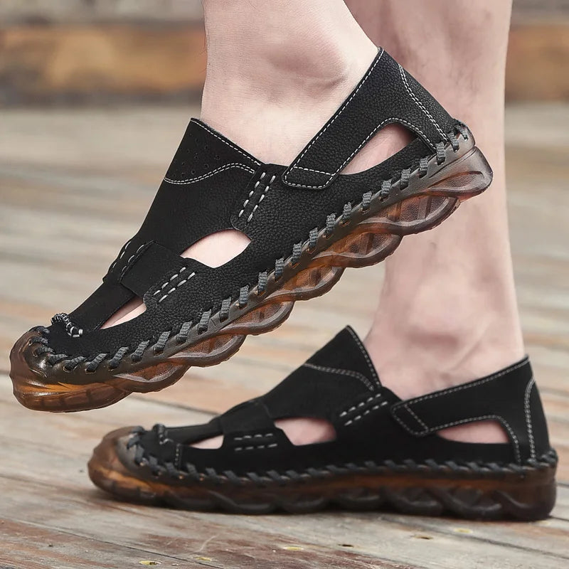 Hot Sale Summer Men's Flats Outdoor Non-slip Men Beach Shoes Handmade Leather Man Sandals Fashion Hollow Out Sneakers Slippers