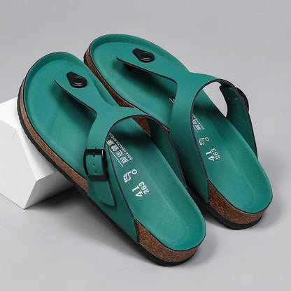 Brand Men Casual Flip Flops Slippers Men Outdoor Flats Slipprs Luxury Men Leather Summer Beach Vacation Casual Slippers Shoes