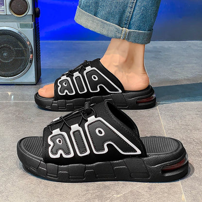 2025 New Men's Casual Leather Slippers Designer Antiskid Beach Sandals Fashion Outdoor Lightweight Slippers Comfy Walking Shoes