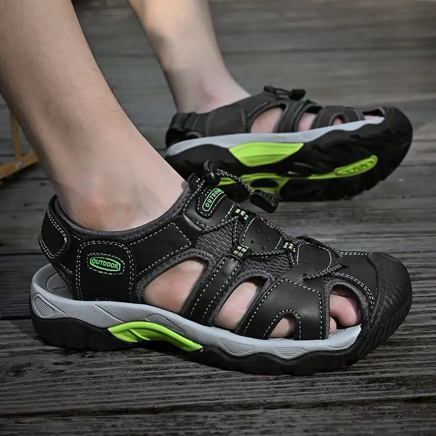 Men's Summer Outdoor Hiking Non-Slip Soft Bottom Sandals, Toe Protection, Middle-Aged Sports Beach Shoes