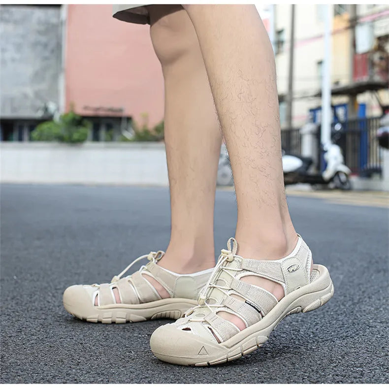 Big Size Summer Outdoor Couple Sandals Breathable Men Hiking Shoes Water Beach Men's Sandals Camping Climbing Aqua Men Sneakers