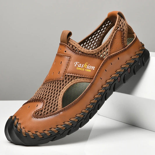 Summer Sandals Breathable Men Shoes Leather & Mesh Outdoor Men Sandals Antiskid Beach Sandals Hollow Flats Footwear Handmade New
