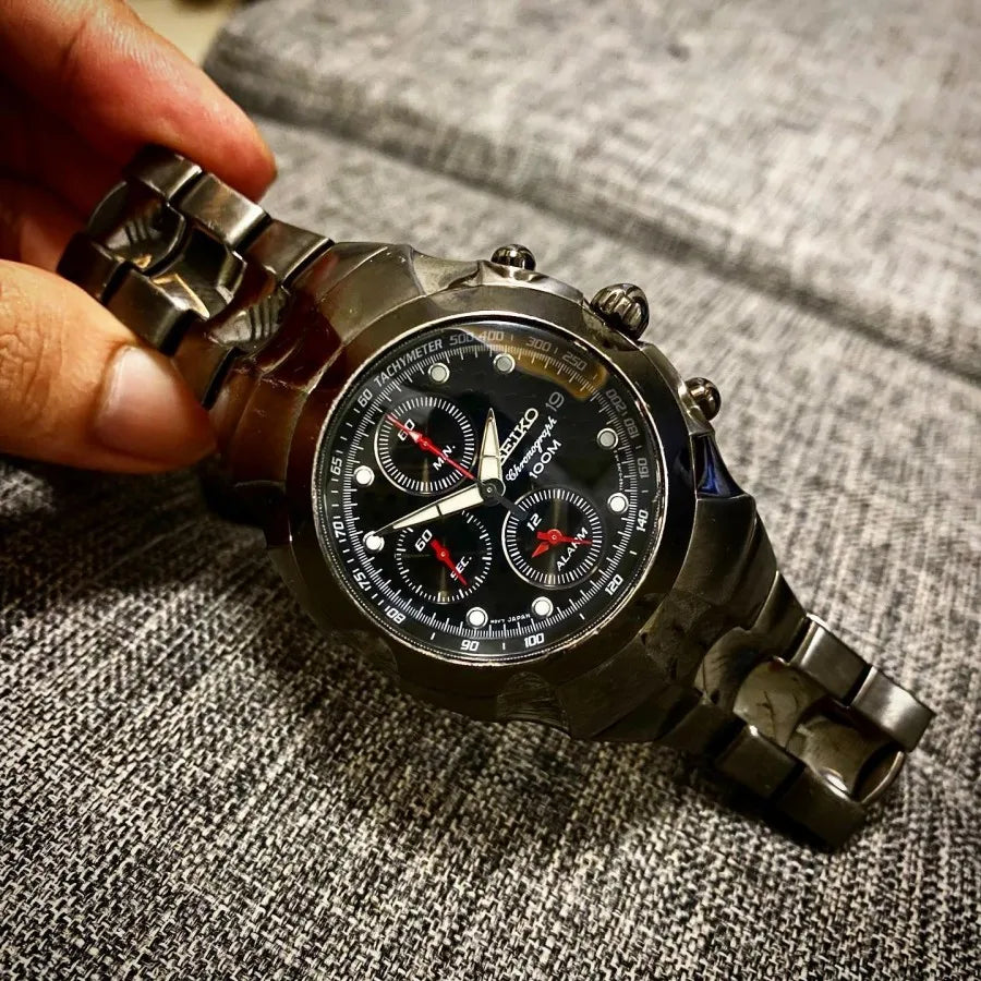 Original Japan SEIKO Men Watch Chronograph Series Quartz Watches 100m waterproof Sports watch SNA765J1