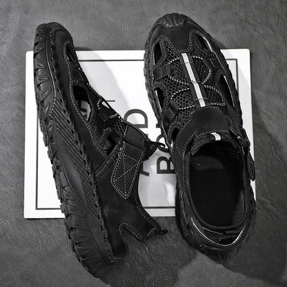 Men Outdoor Protective Toe Sandals Hollow Breathable Mesh Upper Quick Dry Lining Non Slip Walking Camping Driving Casual Shoes