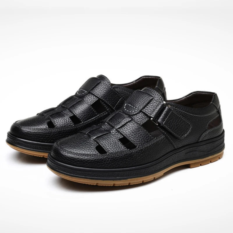 Luxury Brand Genuine Leather Sandals for Mens Outdoor Walking Beach Flats Breathable Casual Leather Soft Bottom Summer Sandals