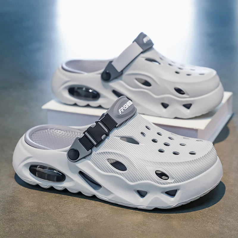 Men's Sandals Fashionable Hollow Casual Slippers Lightweight EVA Garden Shoes Thick-Soled Outdoor Walking Beach Water Shoes
