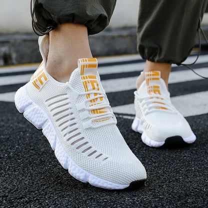 Summer Men Sneakers Lightweight Breathable Mesh Outdoor Casual Shoes Fashionable Tennis Training Shoes Men's Free Shipping