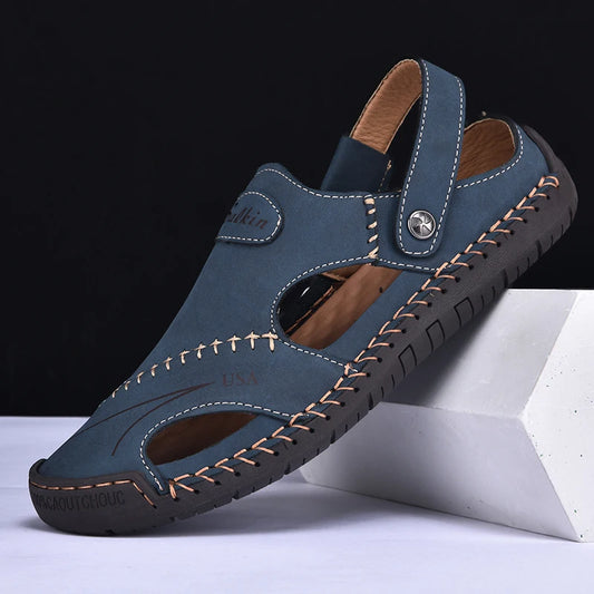 New Handmade Summer Sandals Men Breathable Leather Shoes Man Outdoor Men Sandals Antiskid Beach Sandals Hollow Shoes Fashion