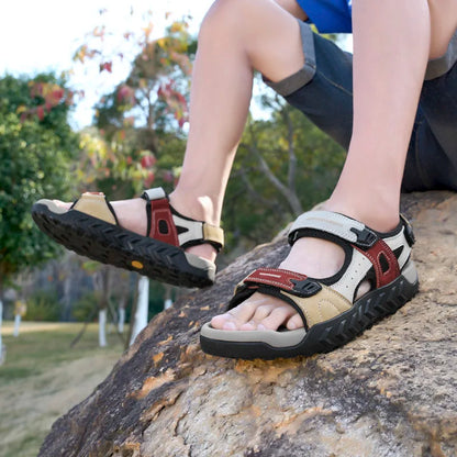 New Genuine Leather Outdoor Walking Men Sandals Summer Non-slip Soft Sneakers Lightweight Beach Sandals Casual Classic Man Shoes