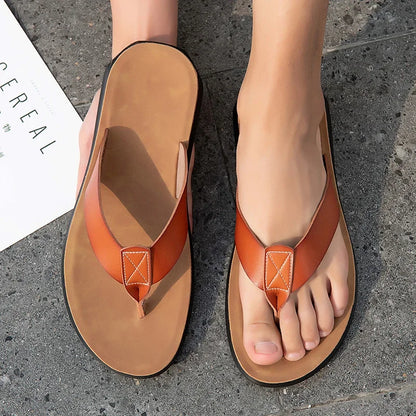 2023 New Italian Leather Flip-flops For Men Cool Beach Summer Shoes Hotel Slippers Man Big Size 47 Light Flats Luxe Men's Shoes