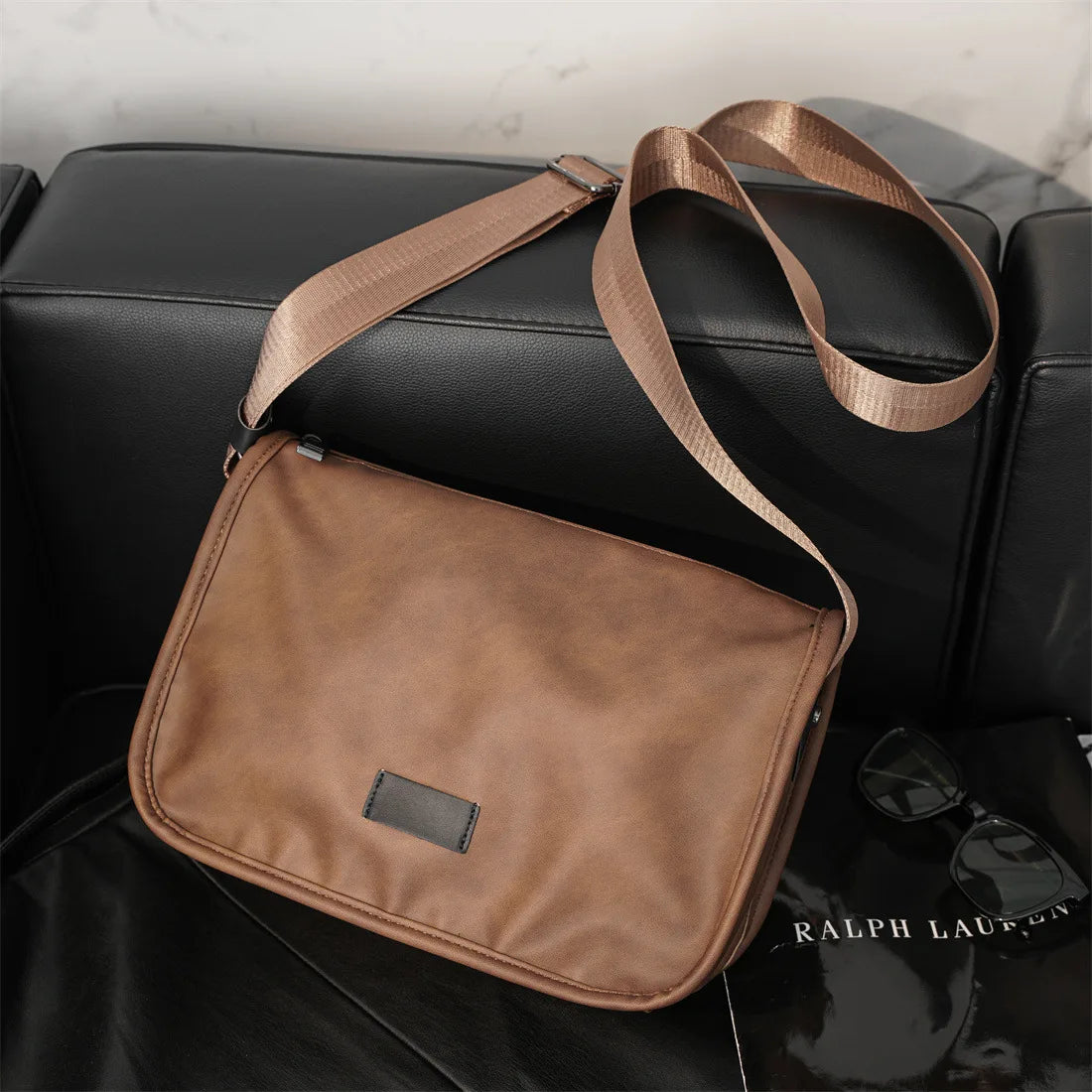 Vintage Fashion Crossbody Bags Men Large Capacity Men Crossbody Shoulder Bag PU Leather Messenger Bag Casual Outdoor Satchels